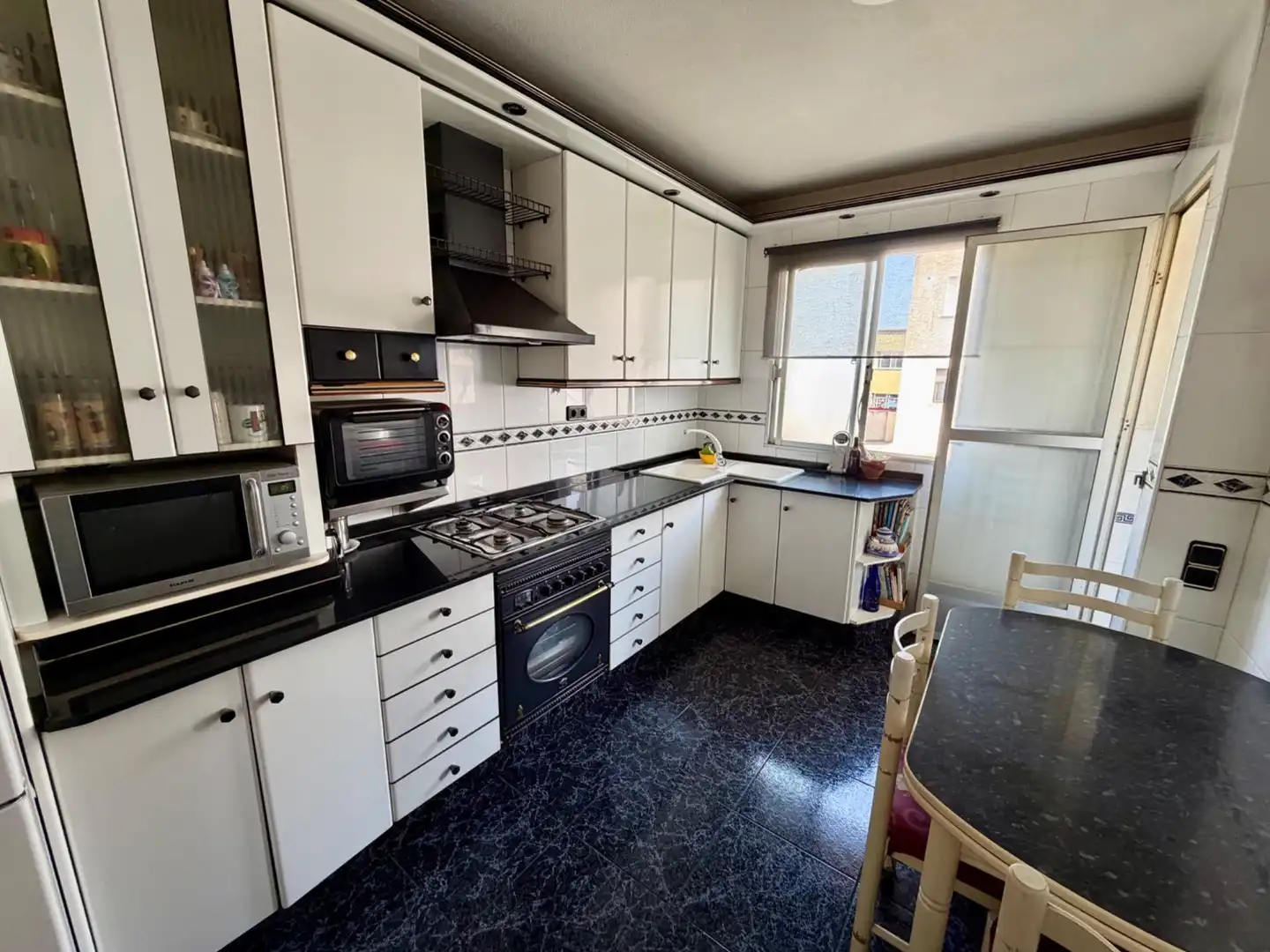 Kitchen of Flat for sale in Murcia  with Storage room and Balcony