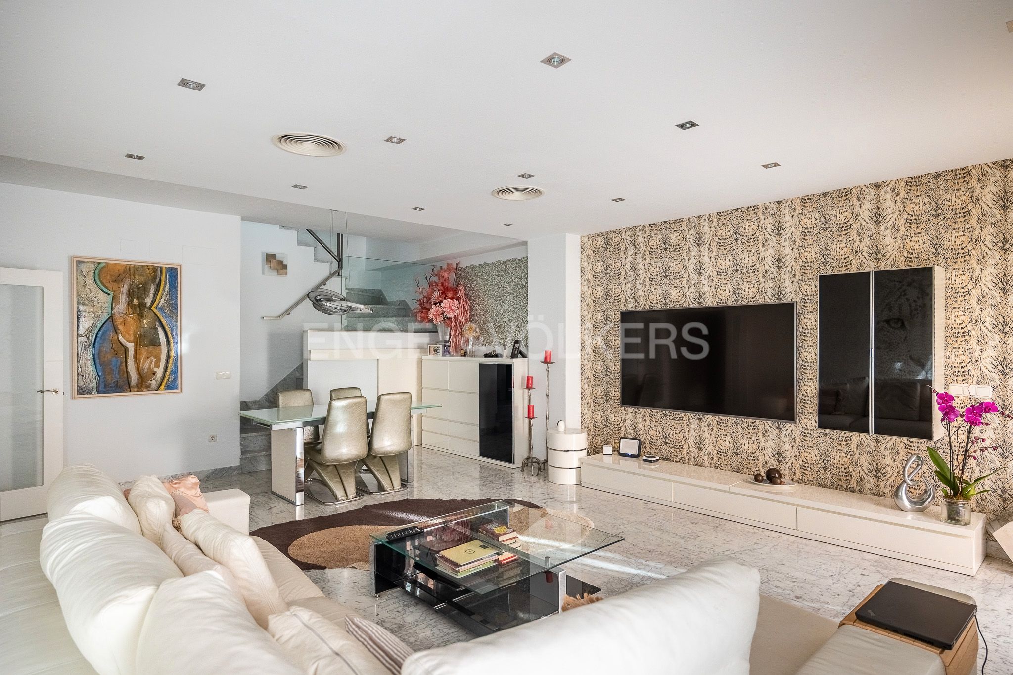 Sala de estar de Apartamento en venta en  Sevilla Capital con Aire acondicionado, Calefacción y Trastero