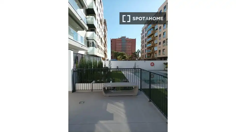 Habitación en Paseo Marítimo Oeste - Pacífico