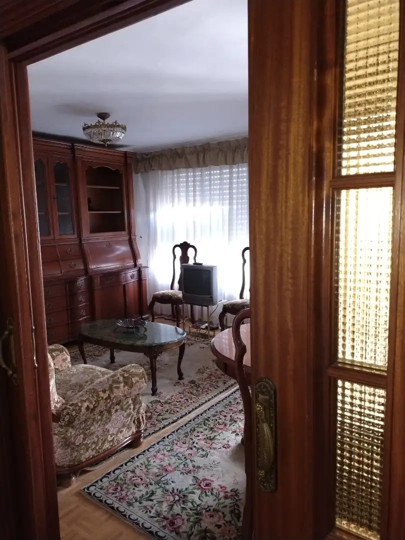 Living room of Flat for rent in Bembibre  with Heating, Parquet flooring and Storage room