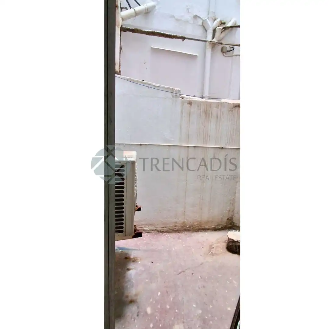 Commercial properties for sale in L'Eixample