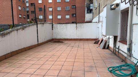 Foto 2 de Pis en venda a Calle Extremadura, Pumarín, Gijón