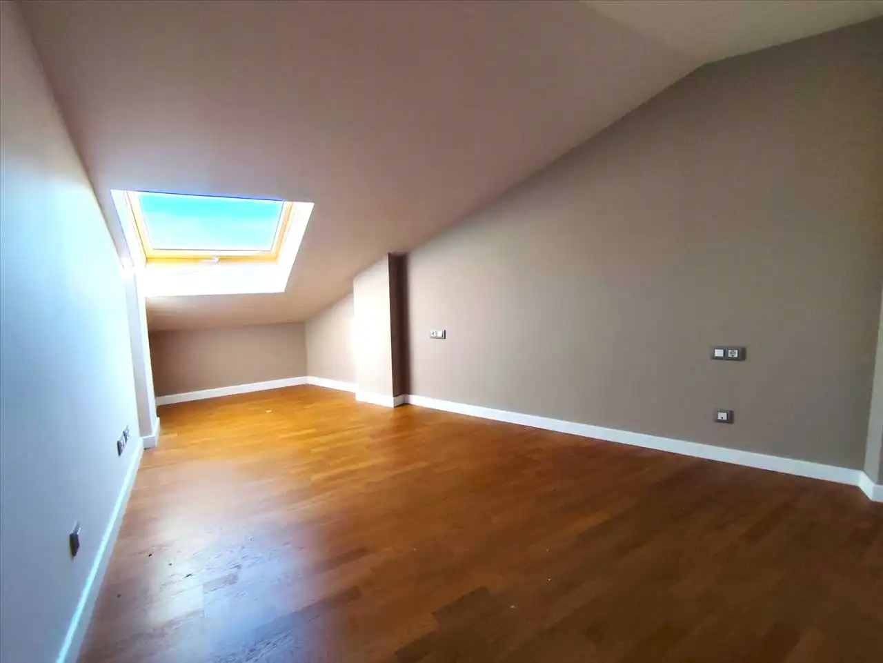 Dúplex en venta en FUNDADOR, Santurde de Rioja