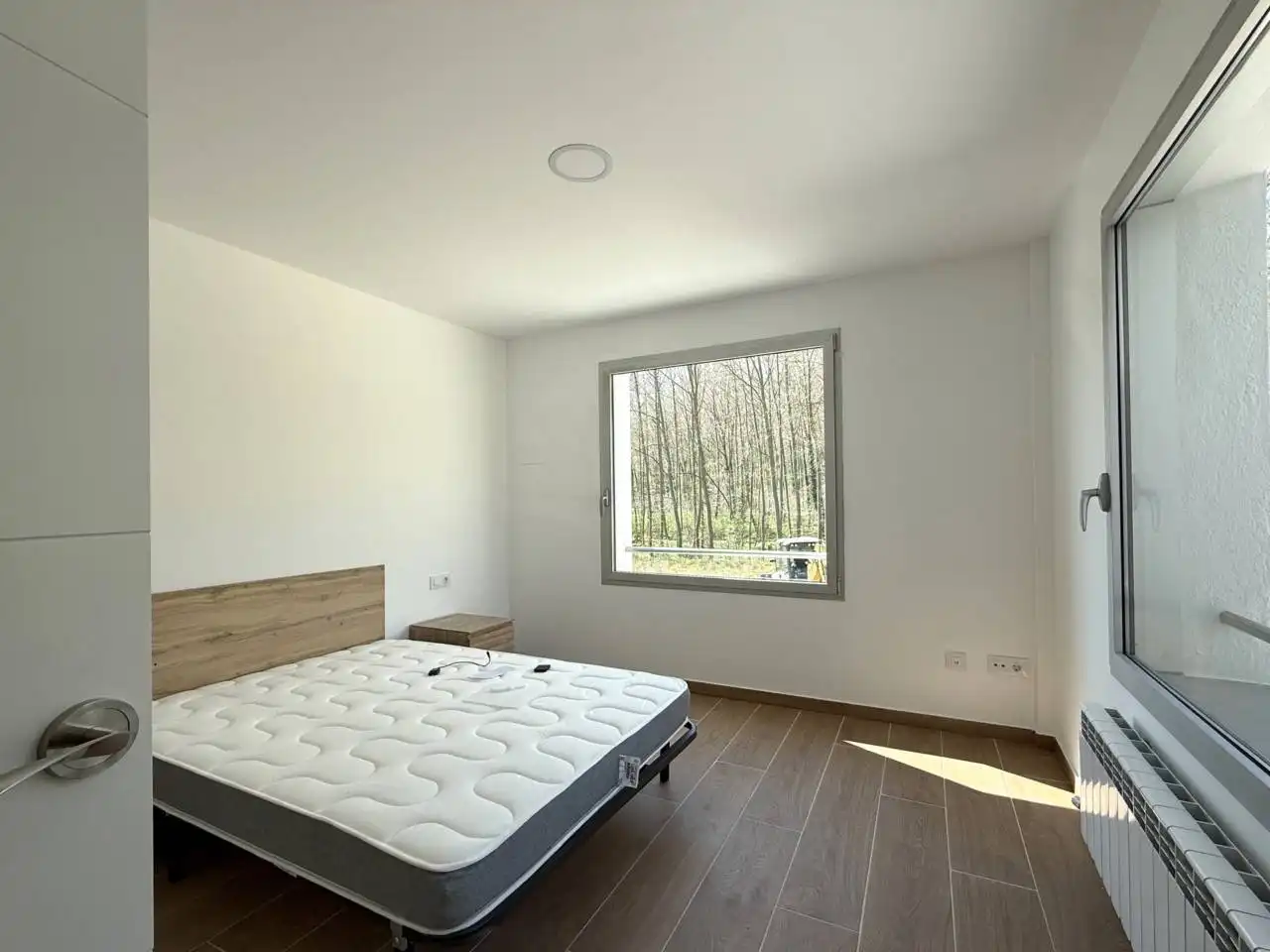 Habitación de Casa o chalet en venta en Sant Feliu de Pallerols con Calefacción y Jardín privado