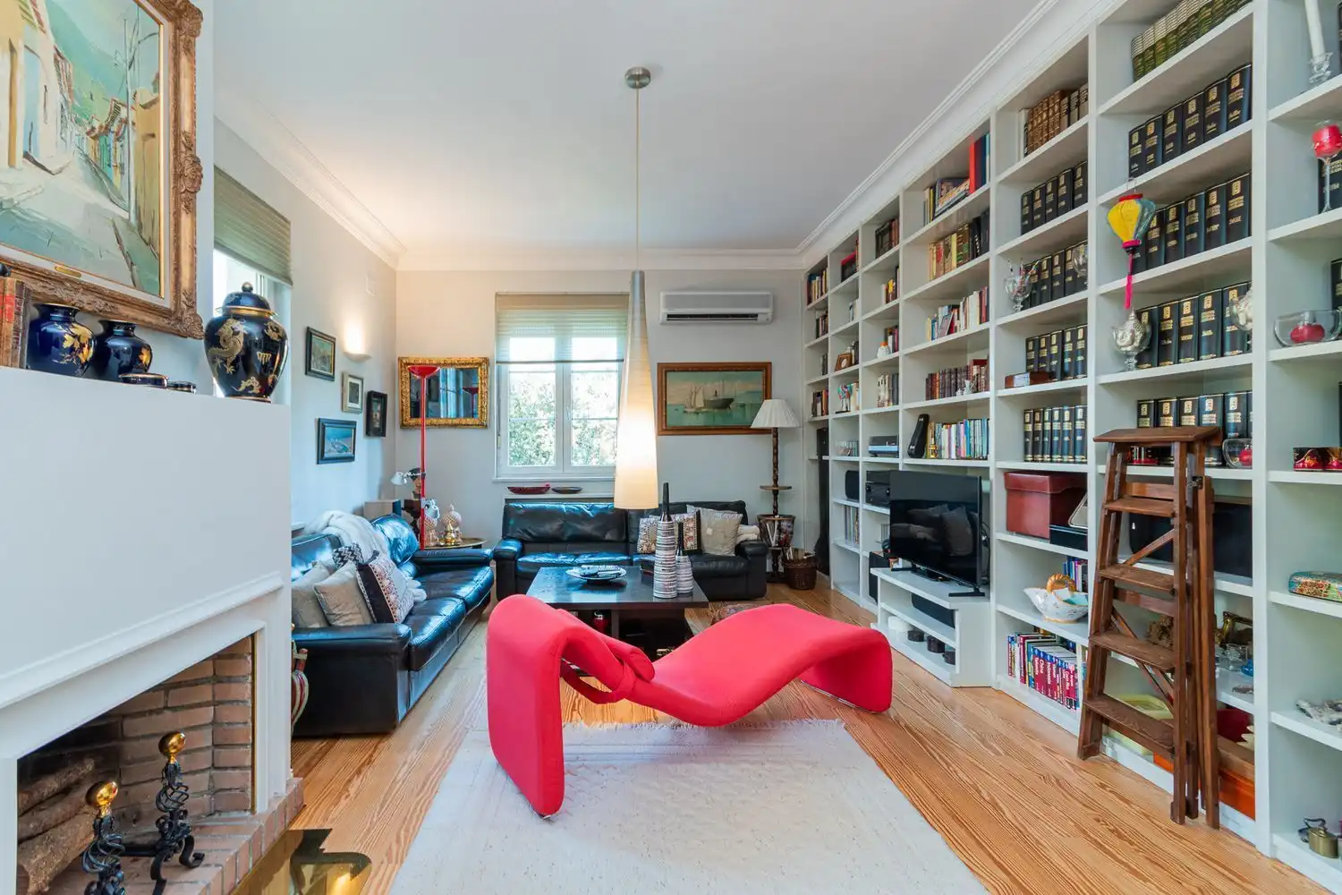 Sala d'estar de Casa o xalet en venda en Madrid amb Aire condicionat, Calefacció i Traster