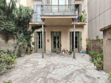 Wohnung zum Verkauf in Avinguda de la República Argentina
