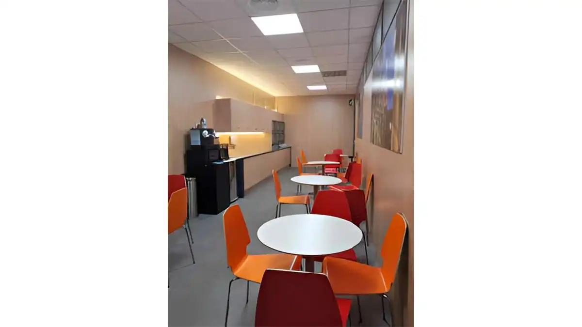 Büro zum Verkauf in PORTAL DE GAMARRA 1, imagen 8