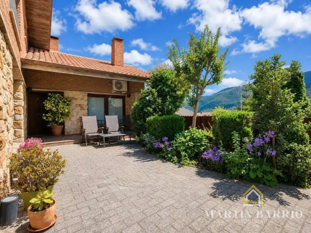 Terraza de Casa o chalet en venta en Muskiz con Aire acondicionado, Calefacción y Jardín privado
