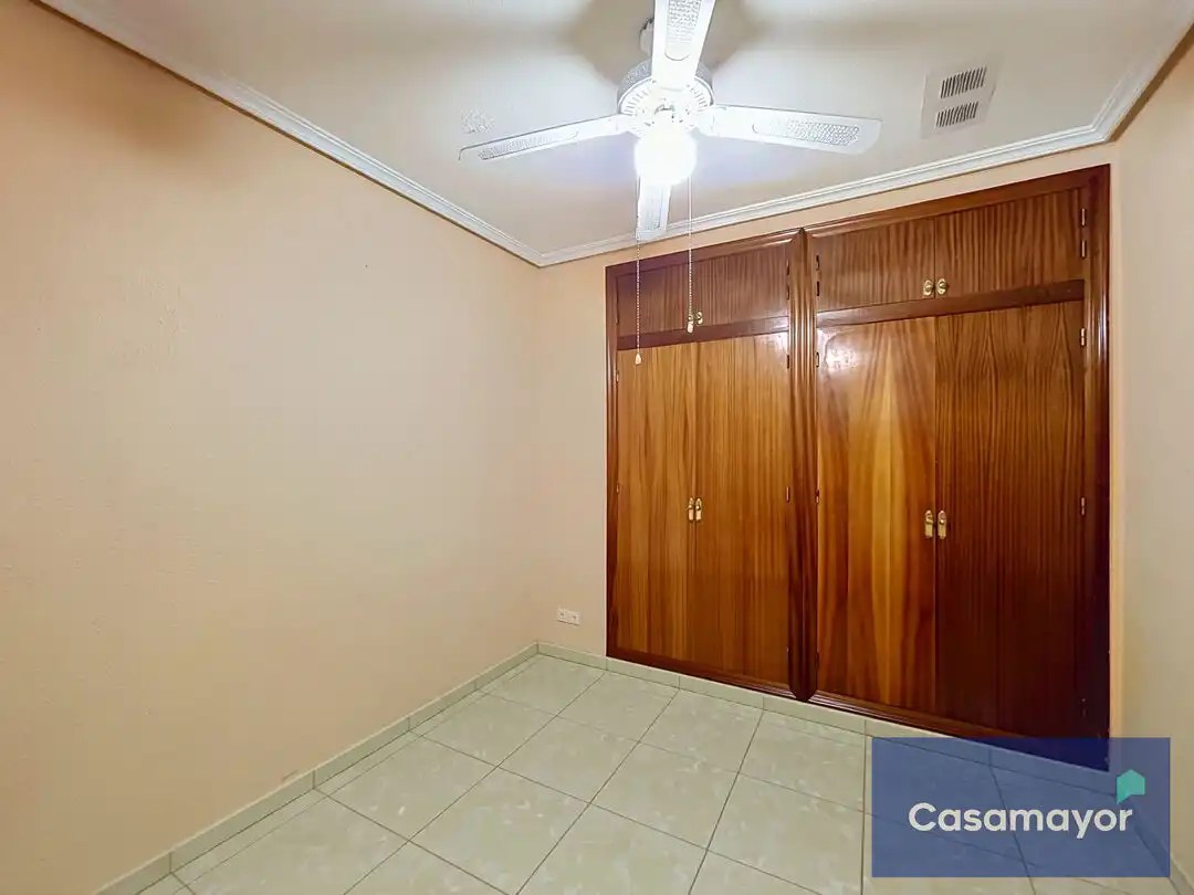 Habitación de Piso en venta en Alicante / Alacant