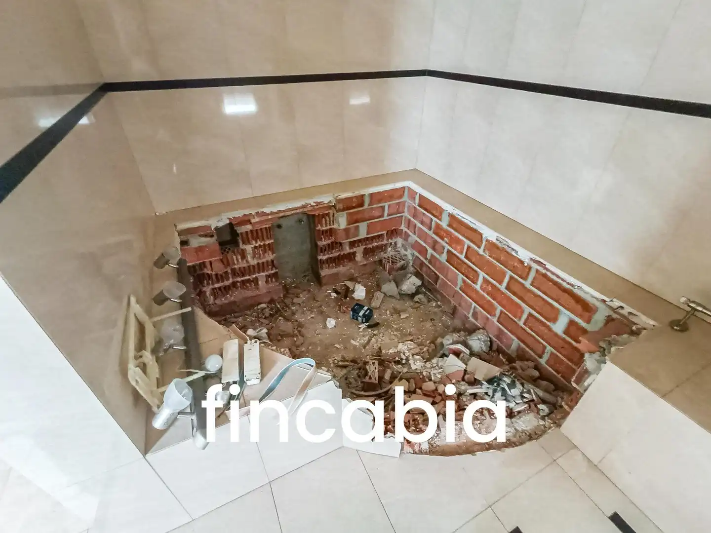 Casa con terraza en venta en Carrer Costa Brava, imagen 23
