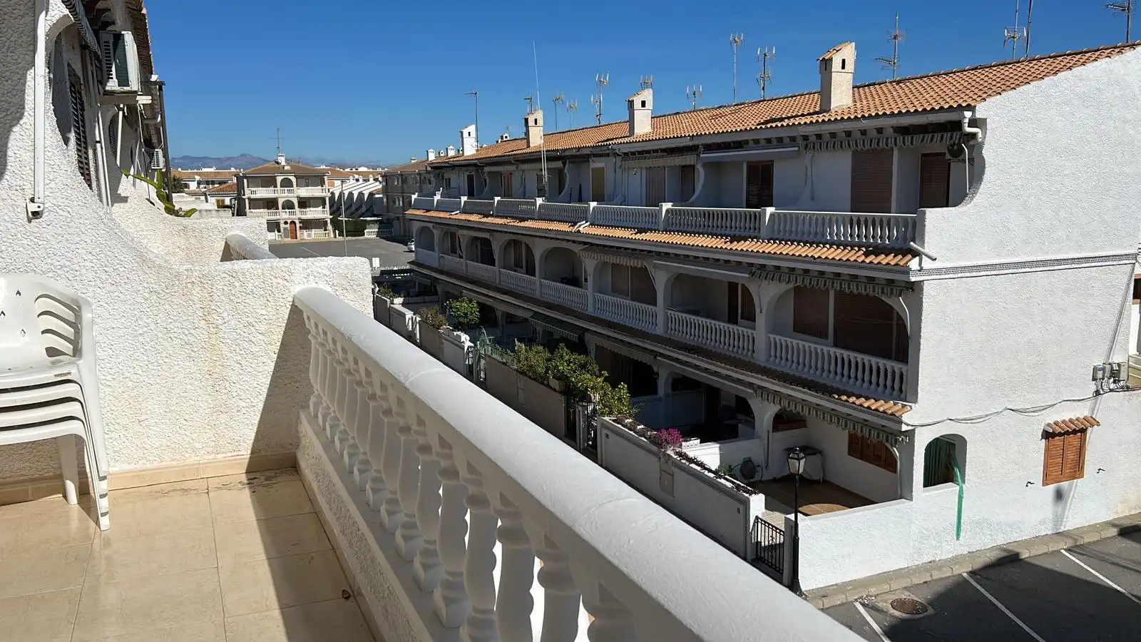 Maisonette zum Verkauf in Santa Pola mit Klimaanlage, Heizung und Privatgarten