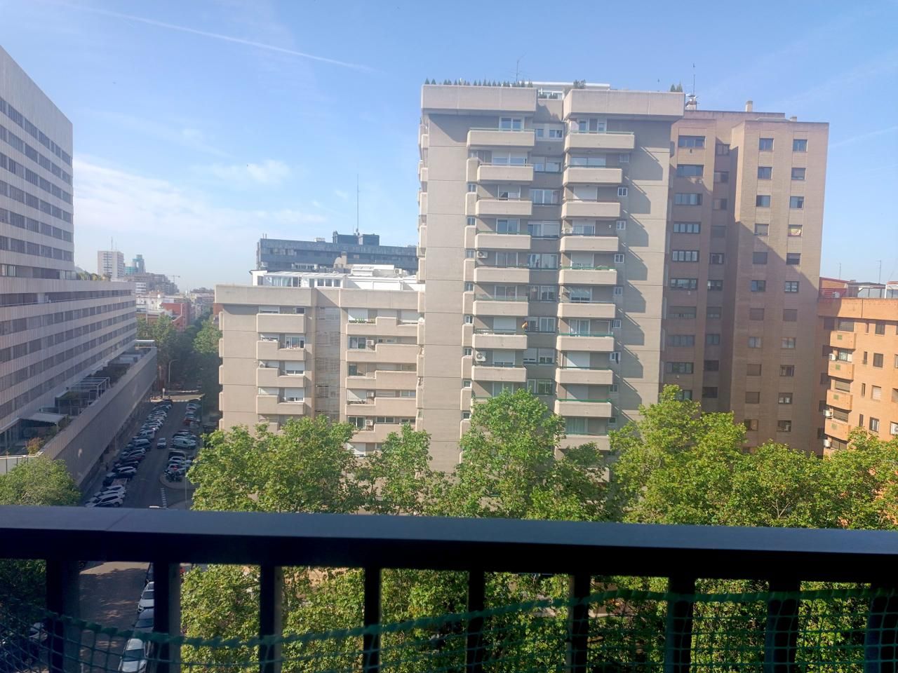Exterior view of Flat to rent in  Madrid Capital  with Air Conditioner, Heating and Terrace