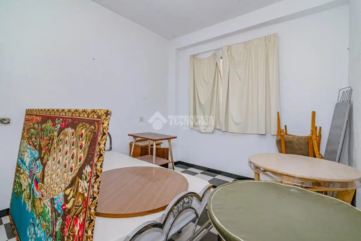 Dormitori de Casa adosada en venda en Loja