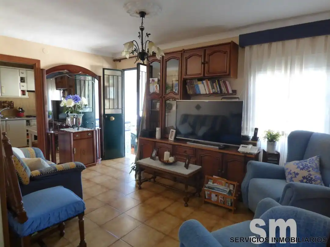 Sala d'estar de Casa o xalet en venda en Ubrique amb Calefacció, Terrassa i Traster