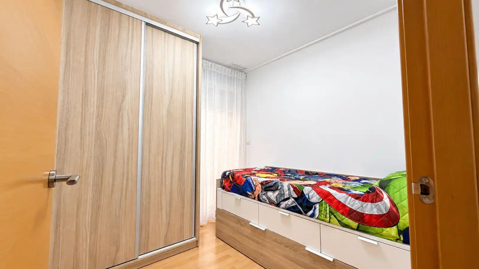 Bedroom of Flat for sale in Elche / Elx  with Air Conditioner, Parquet flooring and Furnished