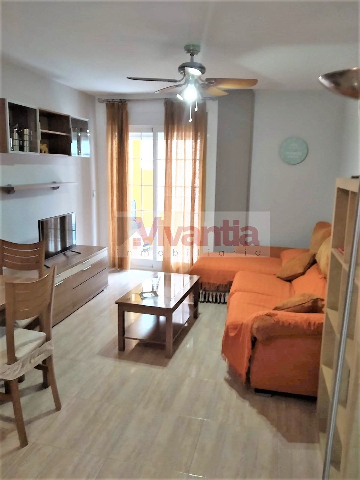 Sala d'estar de Apartament en venda en Lorca amb Terrassa i Moblat