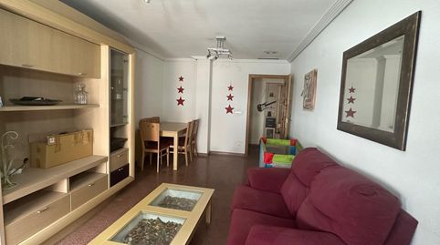 Foto 2 de Piso en venta en Crevillent, Alicante