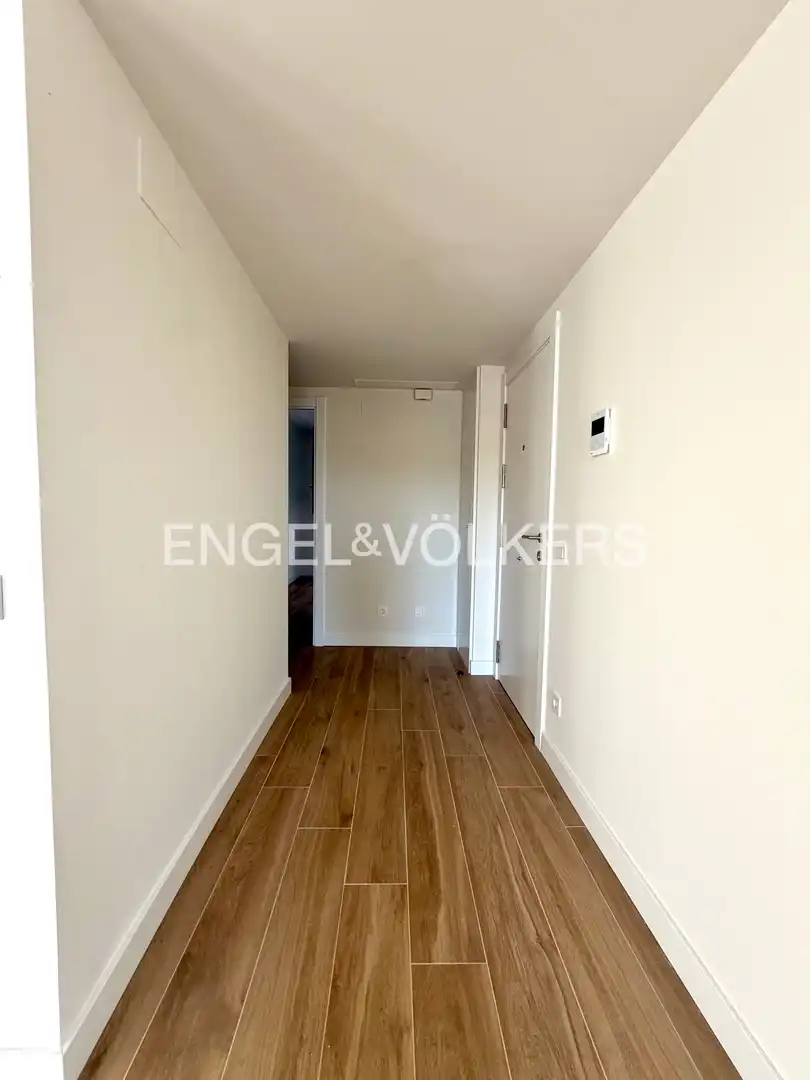 Flat for rent in Valencia  with Air Conditioner, Heating and Private garden