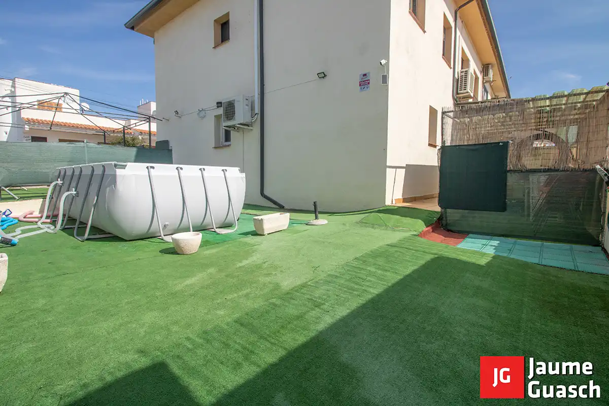 Jardín de Casa adosada en venta en Torredembarra con Aire acondicionado, Calefacción y Jardín privado