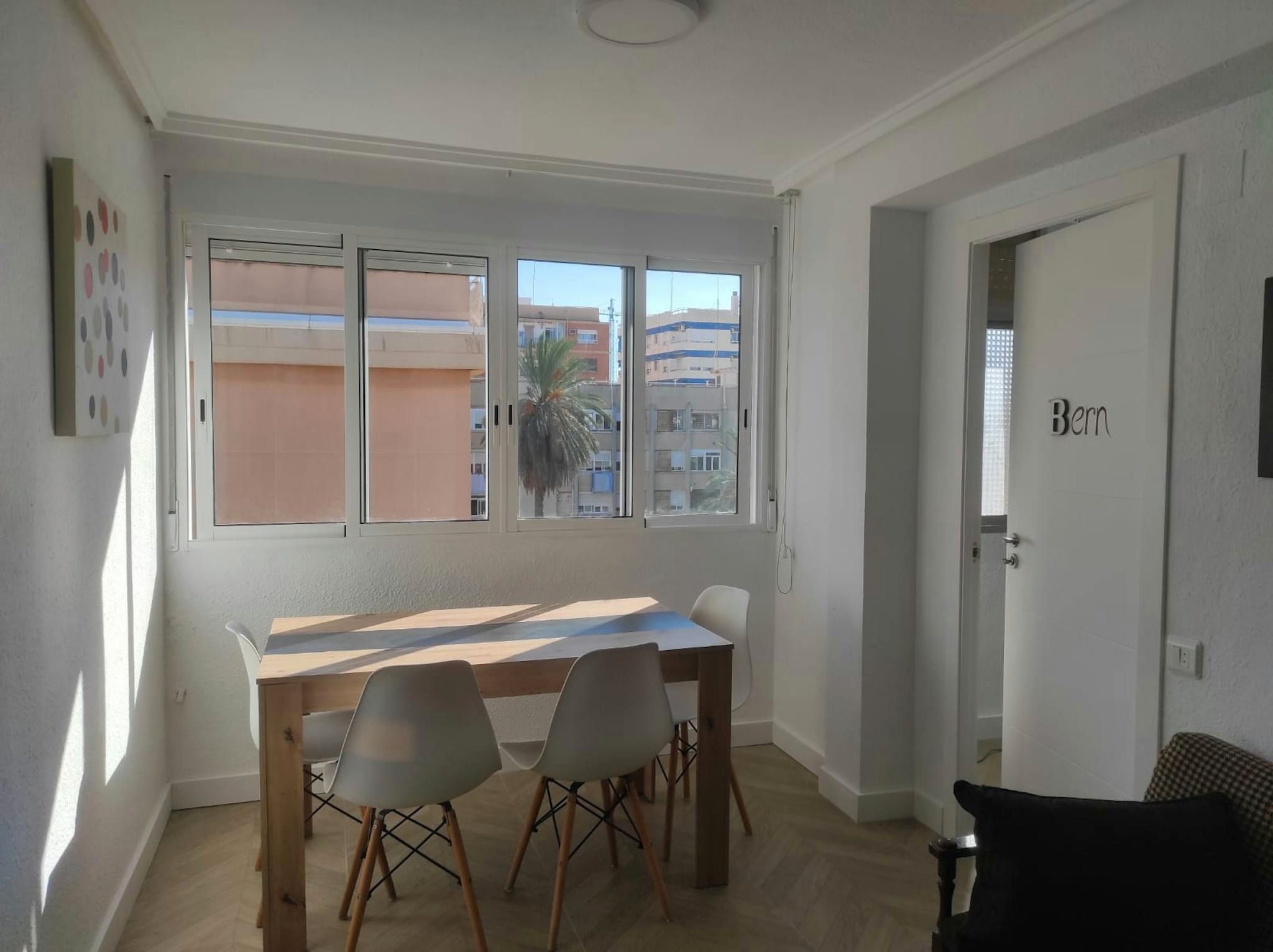 Dining room of Flat to rent in  Valencia Capital  with Furnished and Washing machine