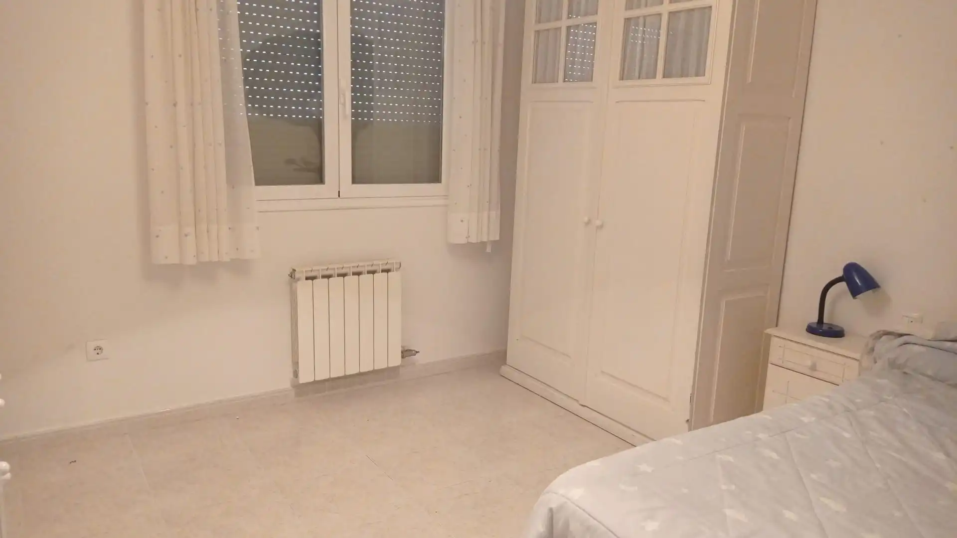 Habitación de Piso en venta en Monzón con Calefacción, Terraza y Trastero