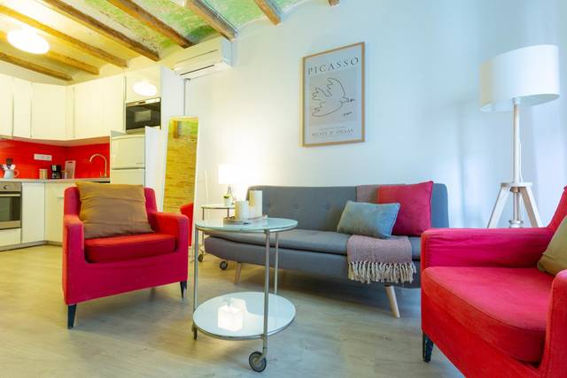 Piso en Venta en Carrer dels Sombrerers, 5 en Sant Pere, Sta. Caterina i la Ribera