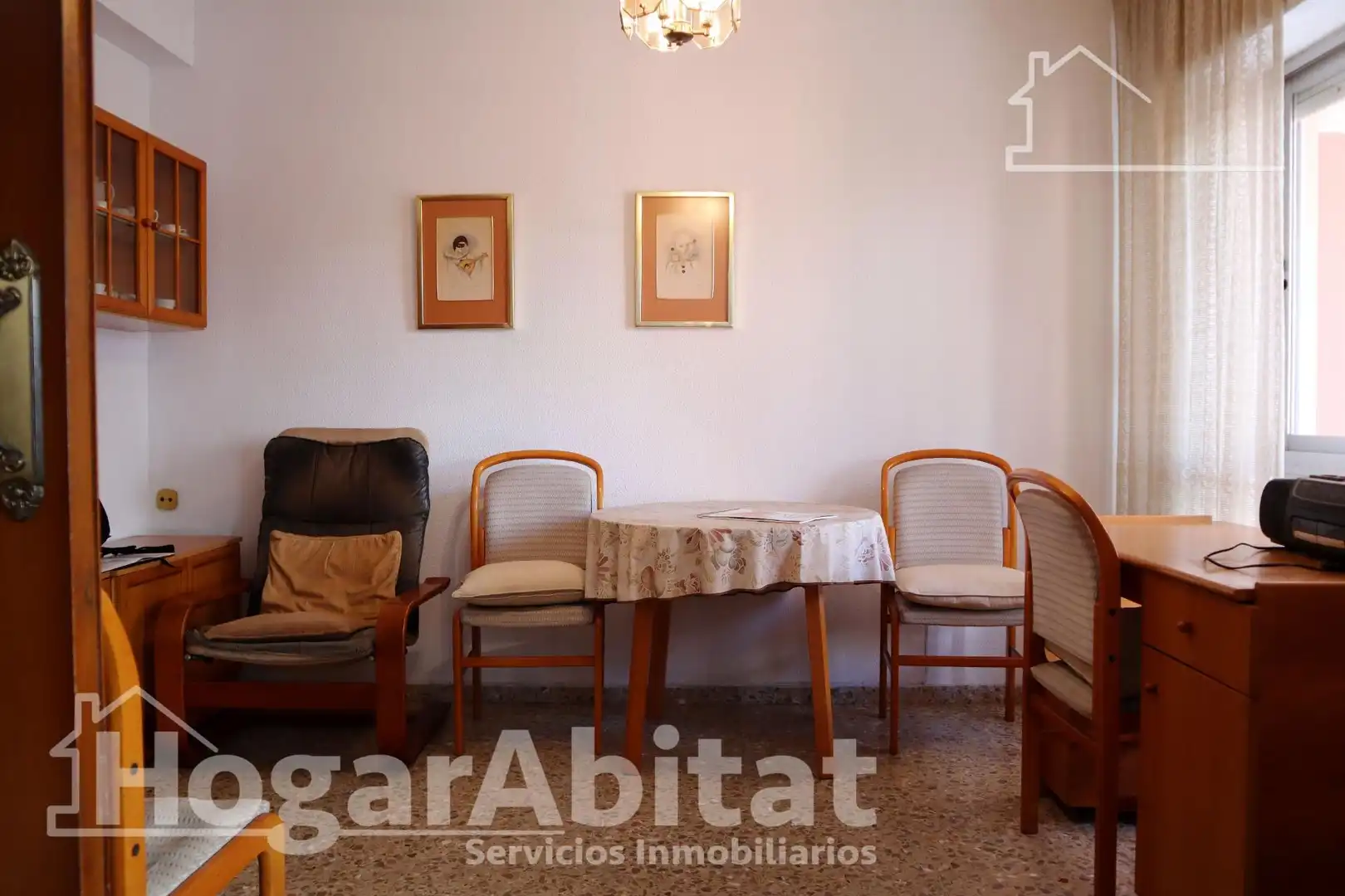 Sala de estar de Piso en venta en Oliva con Terraza y Balcón