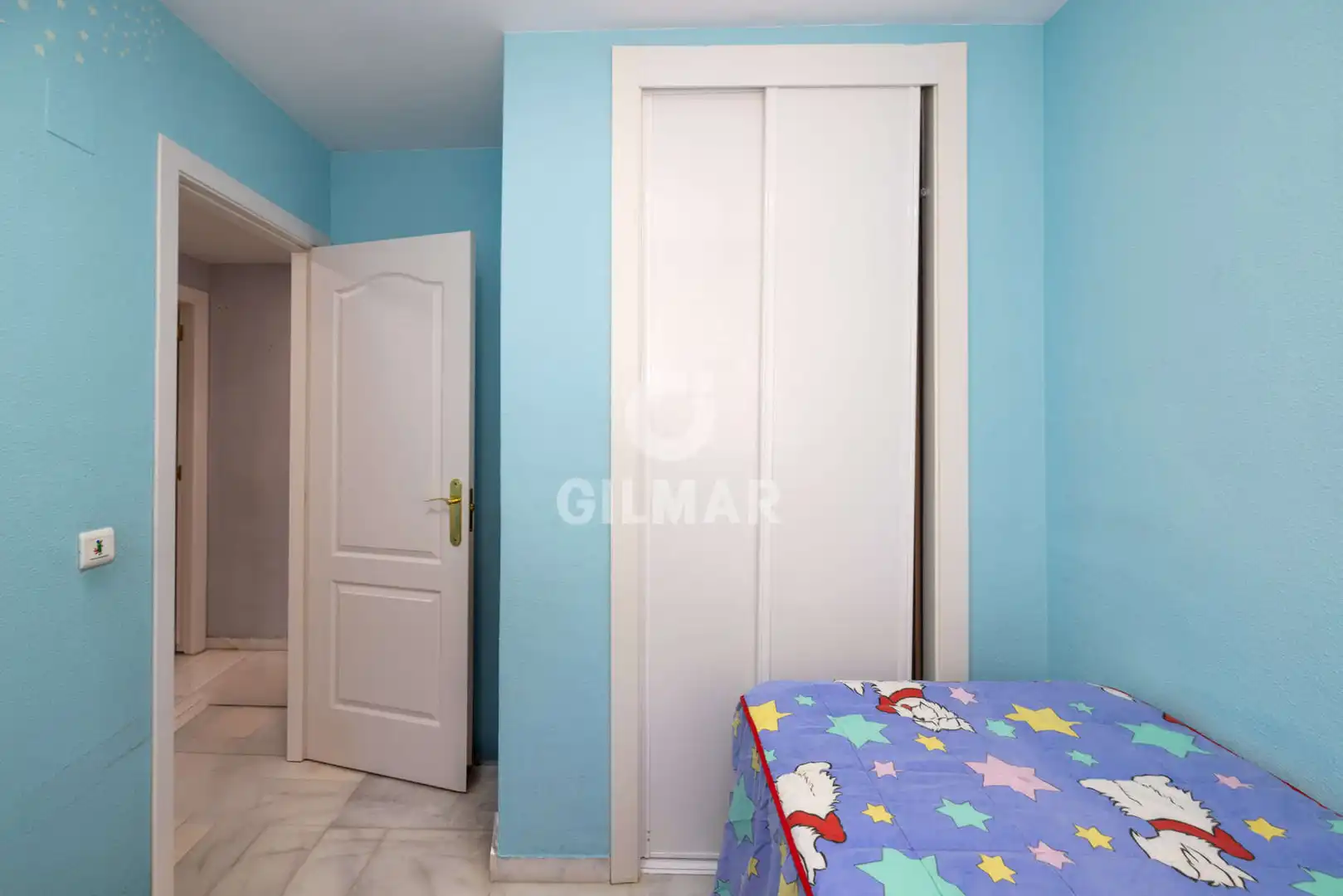 Habitación de Piso en venta en Casares con Jardín privado, Trastero y Piscina