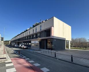 Vista exterior de Dúplex en venda en Egüés amb Calefacció, Terrassa i Traster