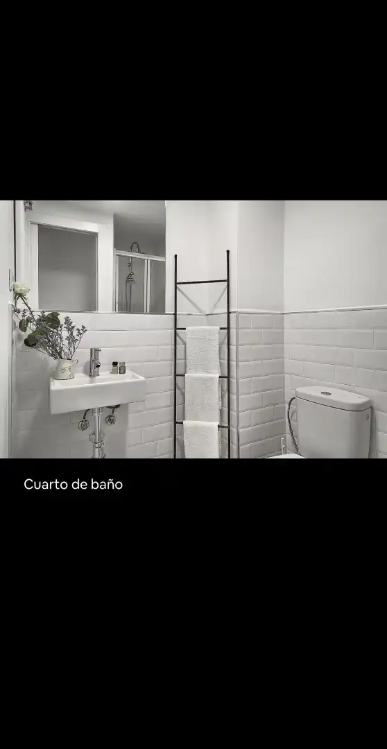 Badezimmer von Wohnung zur Miete in Granada mit Klimaanlage, Heizung und Terrasse