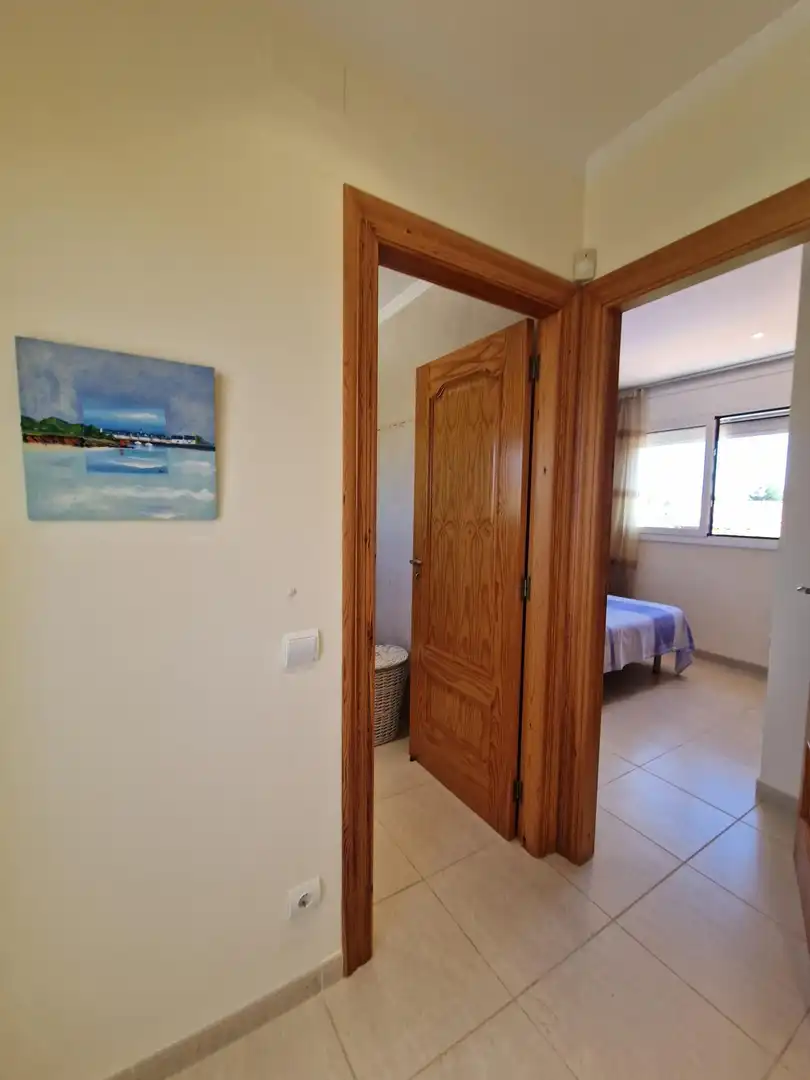 Einfamilien-Reihenhaus zum Verkauf in Mont-roig del Camp mit Privatgarten, Terrasse und Möbliert
