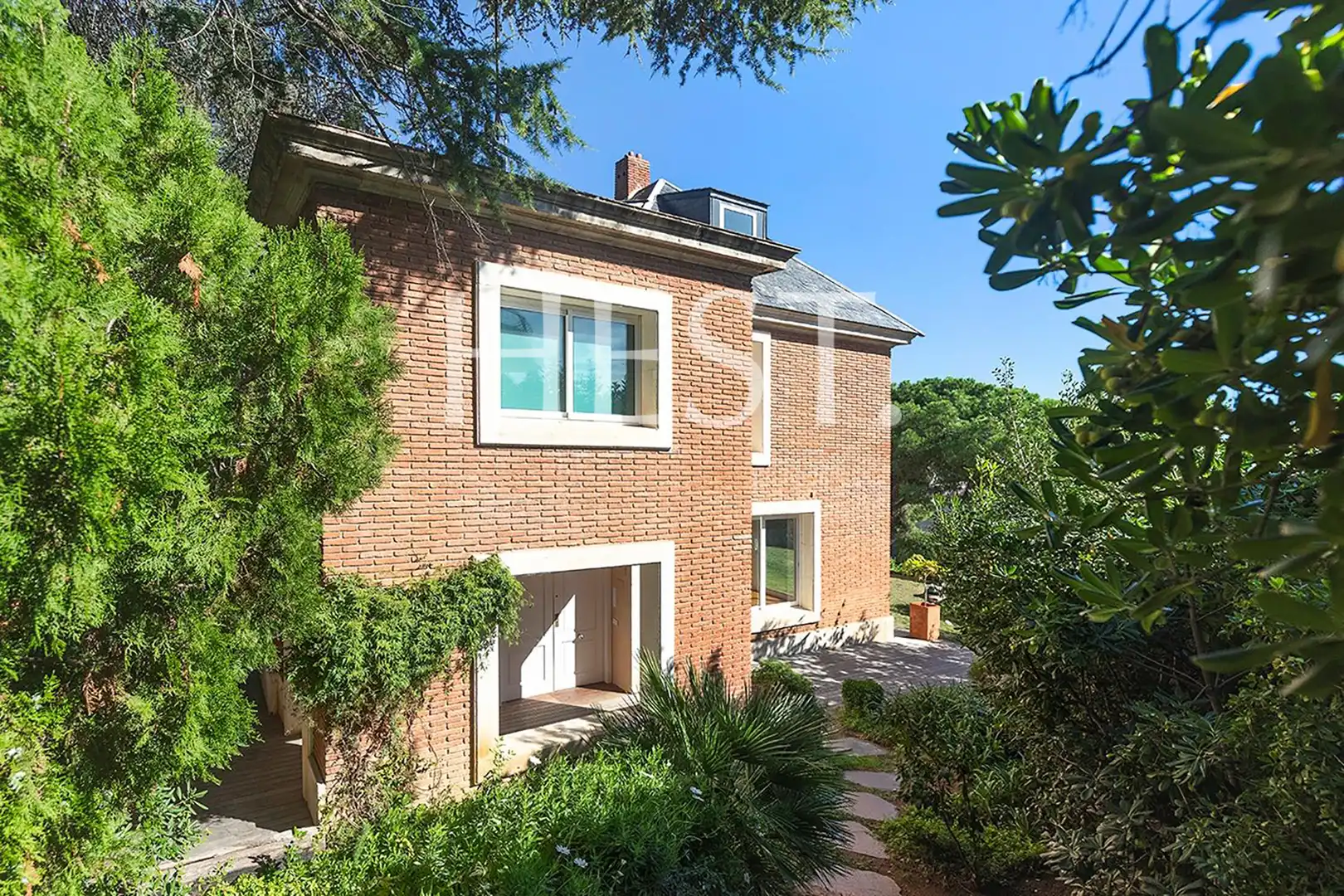 Vista exterior de Casa o chalet de alquiler en Barcelona con Aire acondicionado, Calefacción y Jardín privado