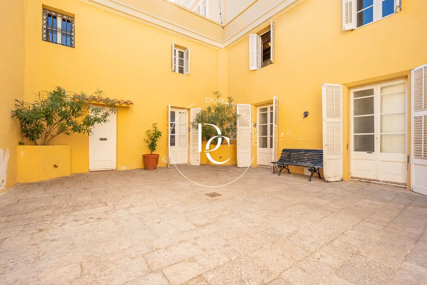 Vista exterior de Casa o chalet en venta en Sitges con Calefacción, Terraza y Balcón