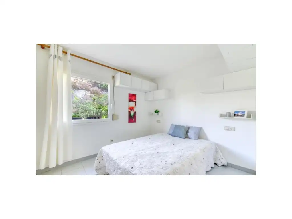 Piso con ascensor en venta en Calle De Merce Rodoreda 1, imagen 7