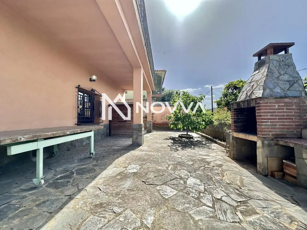 Vista exterior de Casa o xalet en venda en Palafolls amb Jardí privat