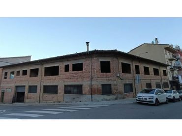Casa amb jardí en venda a Gironella