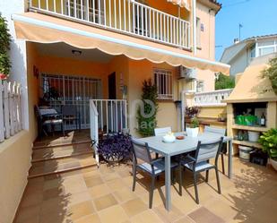 Jardí de Casa o xalet en venda en El Vendrell amb Aire condicionat, Calefacció i Terrassa