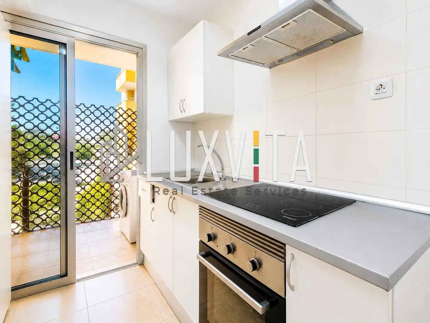 Cocina de Apartamento en venta en Arona con Terraza y Piscina comunitaria