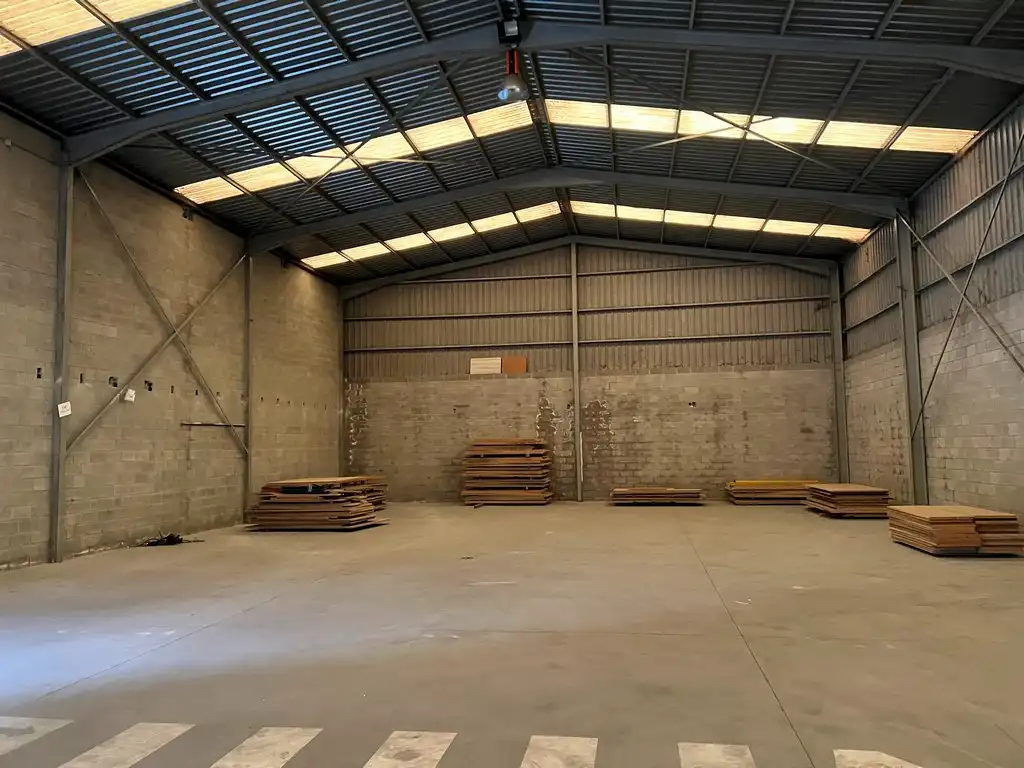 Nave industrial de alquiler en Lugar Lestedo, Boqueixón