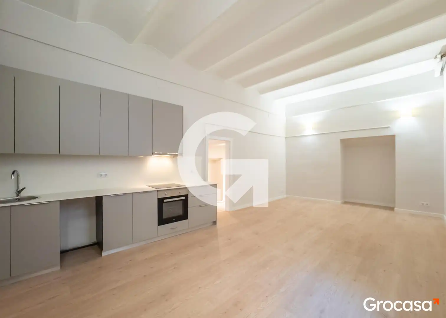 Piso en venta en CL SANT PERE MITJA, Sant Pere, Sta. Caterina i la Ribera