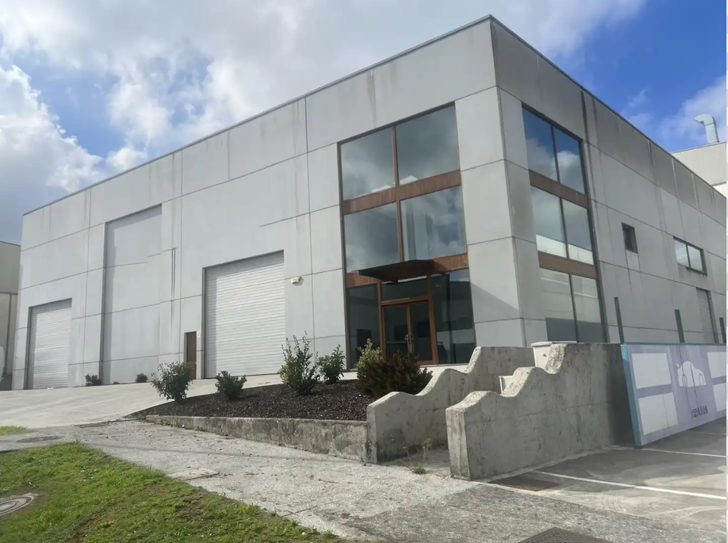 Nave industrial in vendita a Rúa das Costureiras