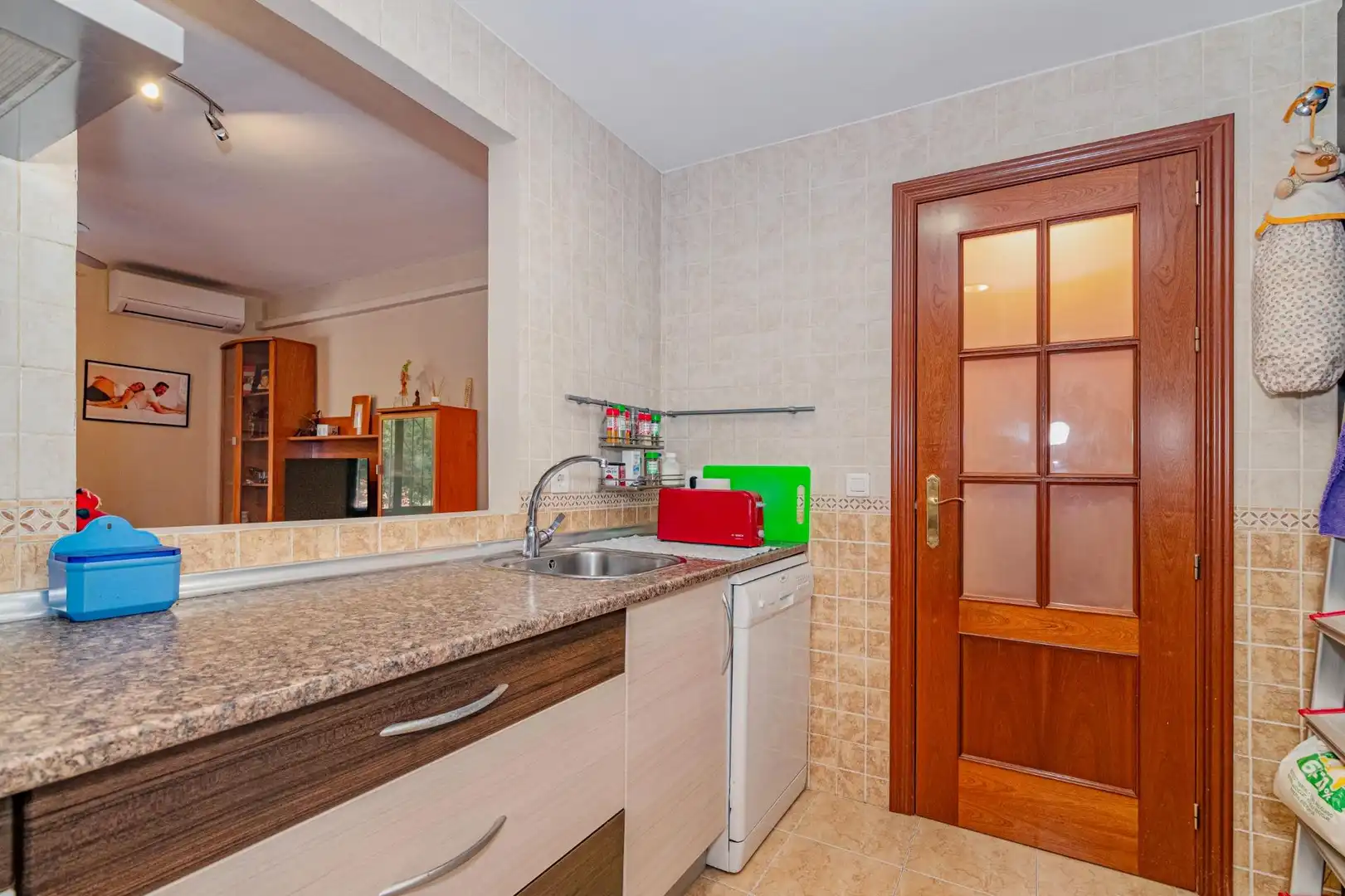 Kitchen of Ground floor for sale in La Zubia  with Air Conditioner and Heating