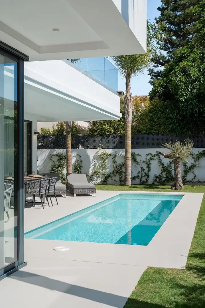 Terraza de Casa o chalet en venta en Marbella con Aire acondicionado, Calefacción y Jardín privado