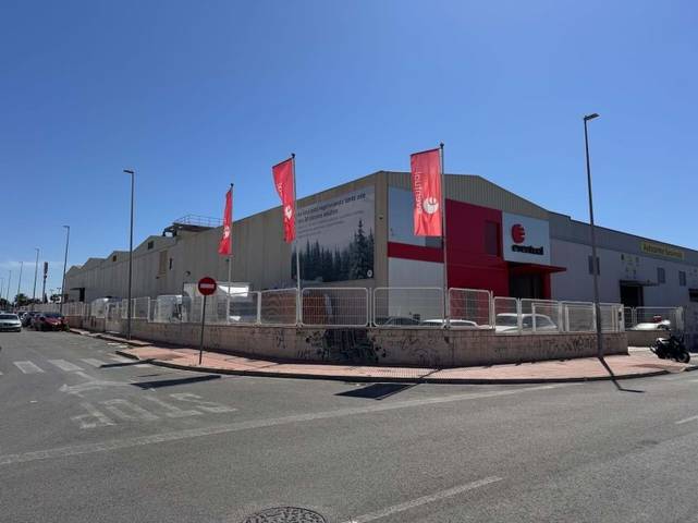Nave industrial en Venta en calle del Bronce  a en Haygon - Universidad