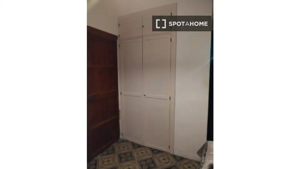Bedroom of Flat for share in  Palma de Mallorca  with Air Conditioner, Heating and Furnished