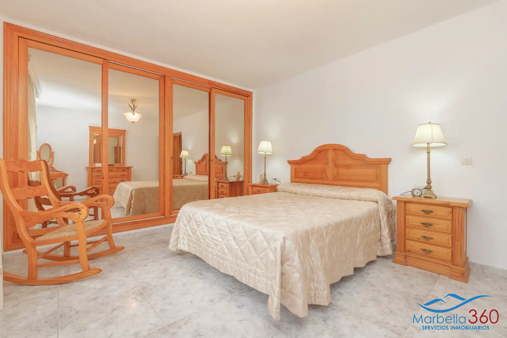 Habitación de Casa o chalet en venta en Marbella con Aire acondicionado, Calefacción y Jardín privado