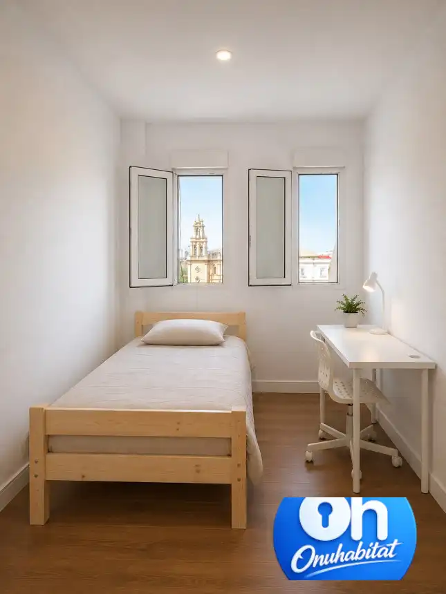 Flat for rent in Plaza de la Merced, Centro