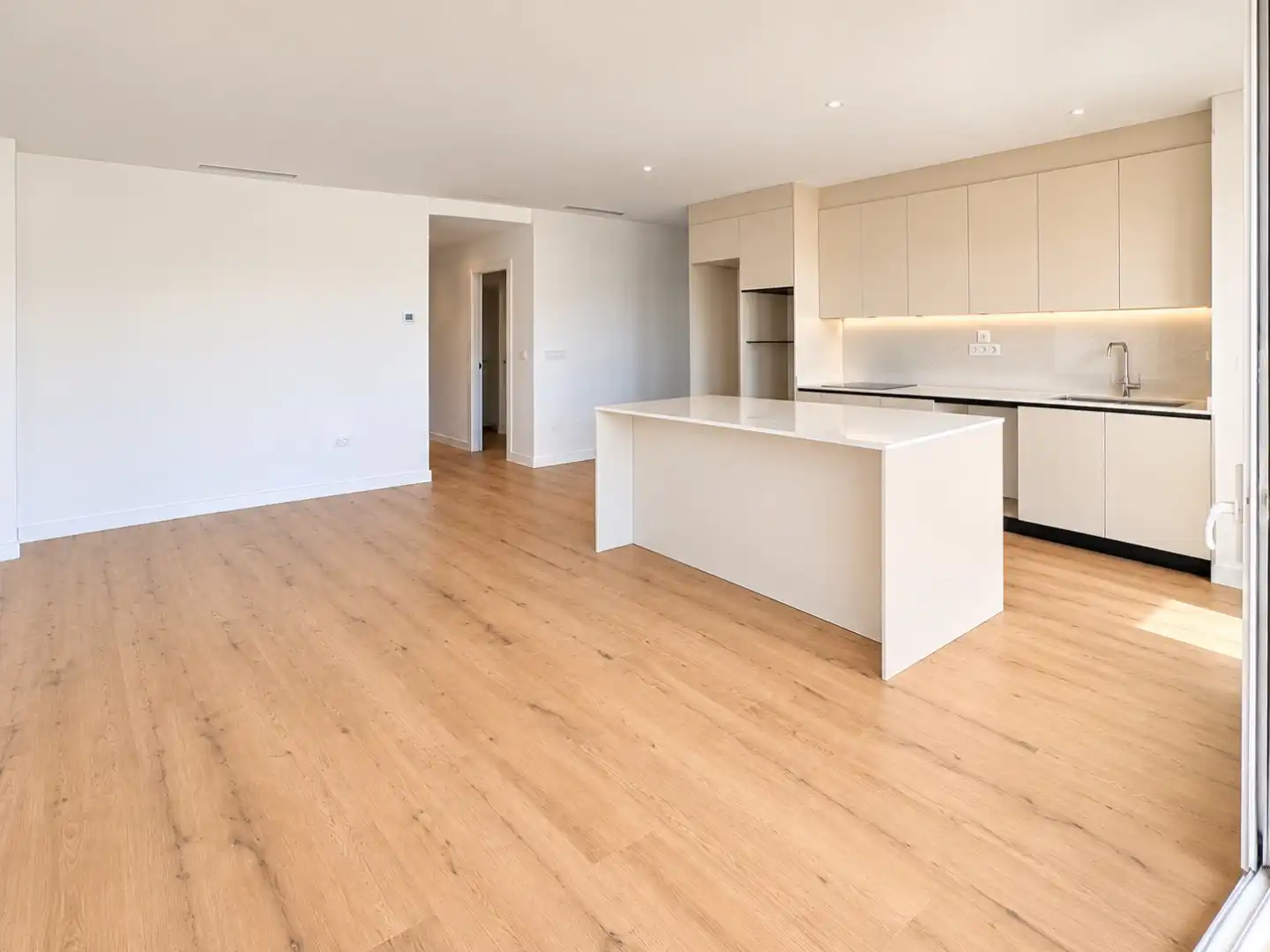 Cocina de Piso en venta en Elche / Elx con Aire acondicionado, Calefacción y Terraza