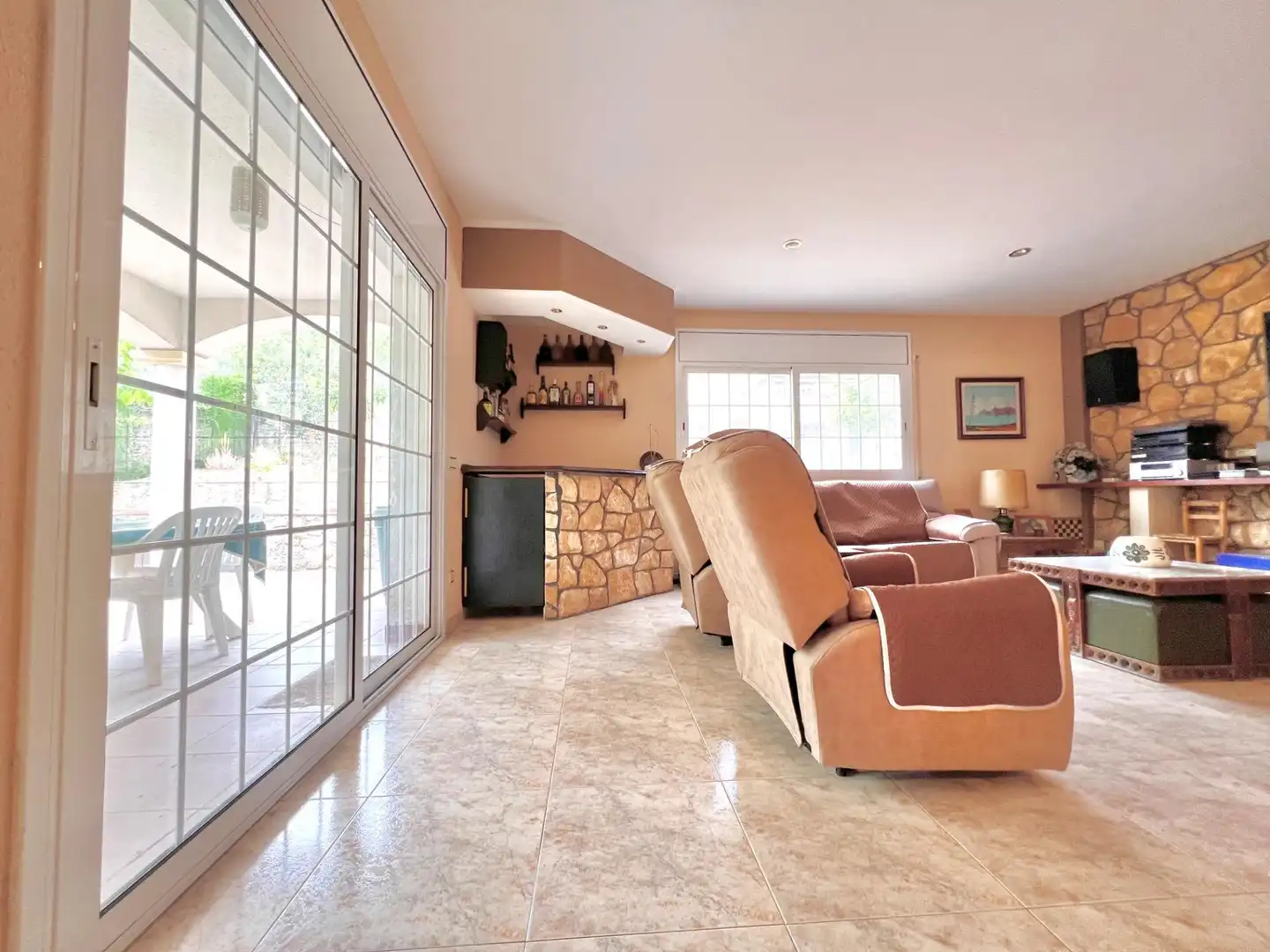 Living room of Houses for sale in Vespella de Gaià  with Heating, Terrace and Swimming Pool