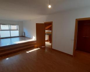 Flat to rent in Sabadell  with Heating
